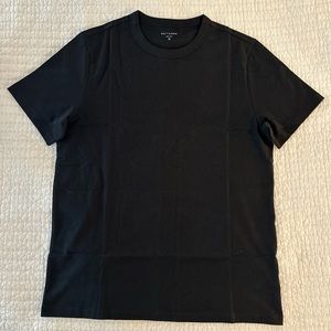 Mott & Bow Men’s T-shirt, NWOT